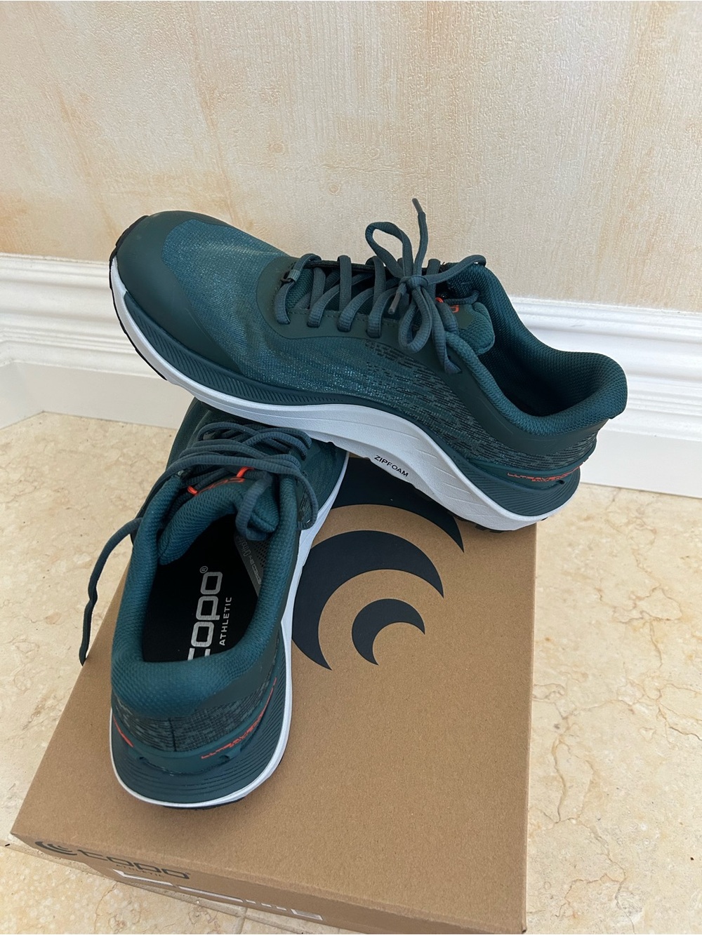 Topo Athletic Men's Ultraventure 4 - Size 8 (NIB Dark Teal) - Picture 4 of 7